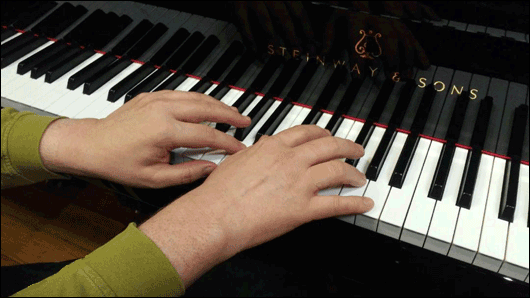 Alexander Peskanov hands playing piano